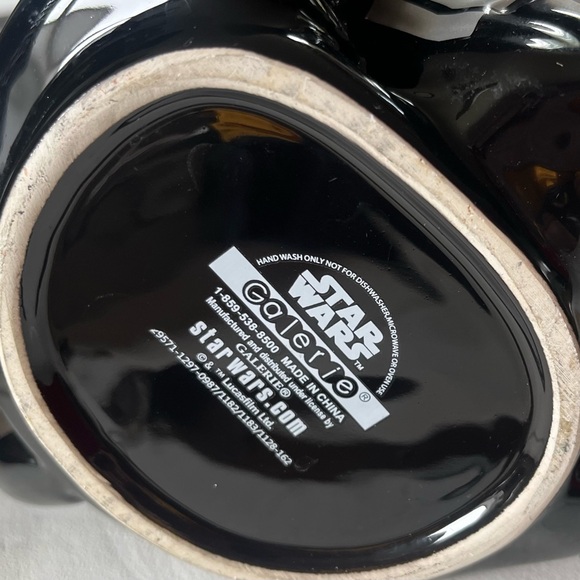 Star Wars Kylo Ren Black Mug - Picture 5 of 5